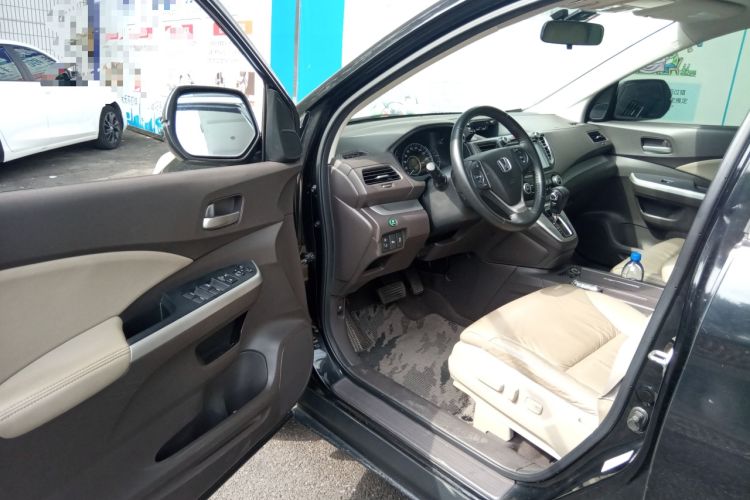 Used Honda CR-V 2013 2.4L four-wheel drive luxury version Driver Seat