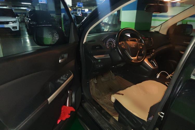 Used Honda CR-V 2013 2.4L four-wheel drive luxury version Driver Seat