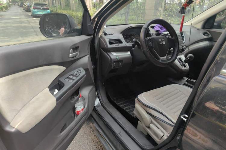 Used Honda CR-V 2013 2.0L 2WD Classic Edition Driver Seat