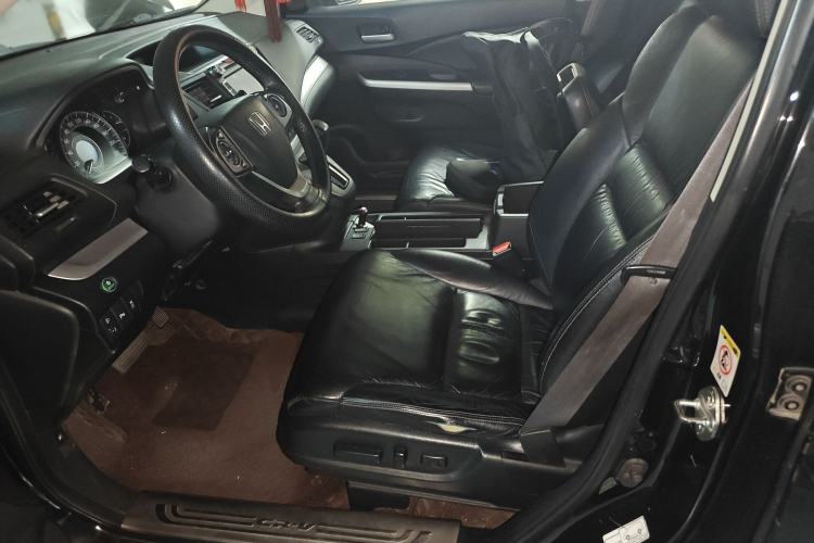 Used Honda CR-V 2013 2.4L four-wheel drive luxury version Driver Seat