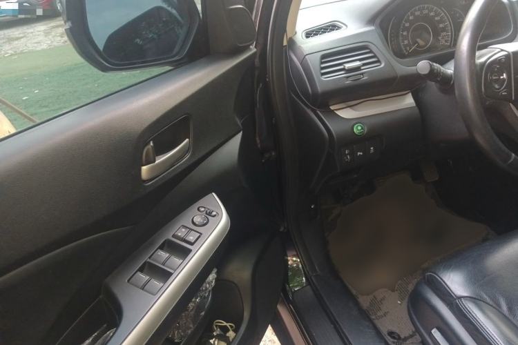 Used Honda CR-V 2013 2.4L two-wheel drive luxury version Driver Seat
