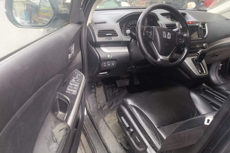 Used Honda CR-V 2013 2.4L four-wheel drive luxury version Driver Seat