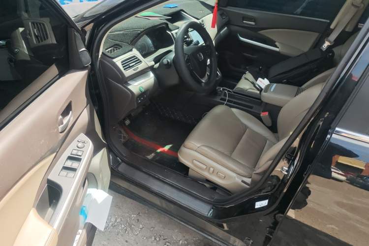 Used Honda CR-V 2013 2.4L four-wheel drive luxury version Driver Seat