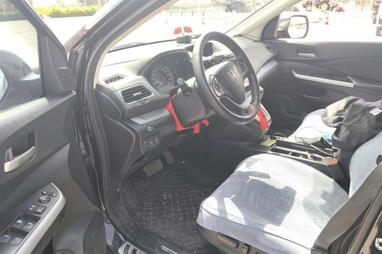 Used Honda CR-V 2013 2.4L four-wheel drive luxury version Driver Seat