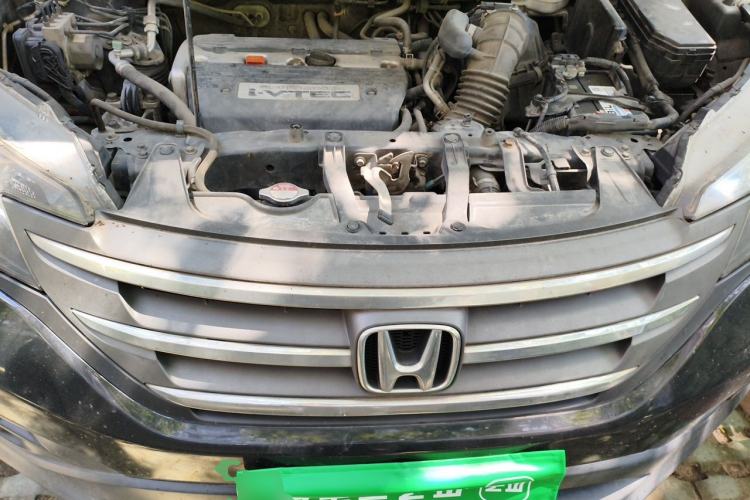 Used Honda CR-V 2013 2.4L four-wheel drive luxury version Engine Bay