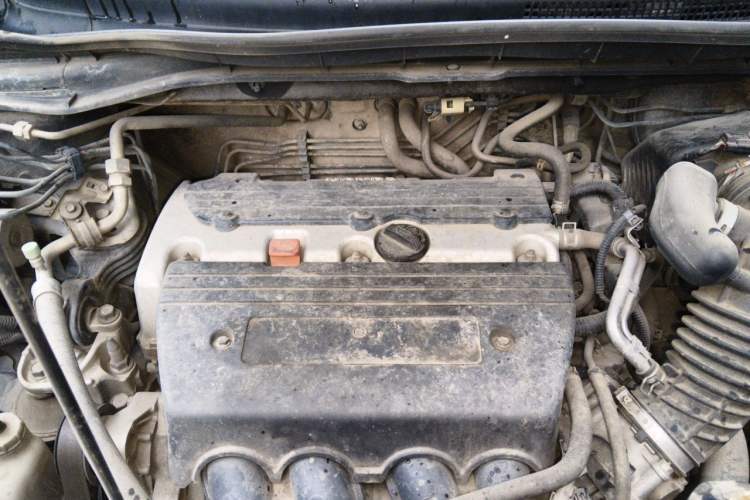 Used Honda CR-V 2013 2.4L two-wheel drive luxury version Engine Bay