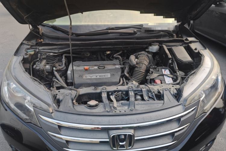 Used Honda CR-V 2013 2.4L four-wheel drive luxury version Engine Bay