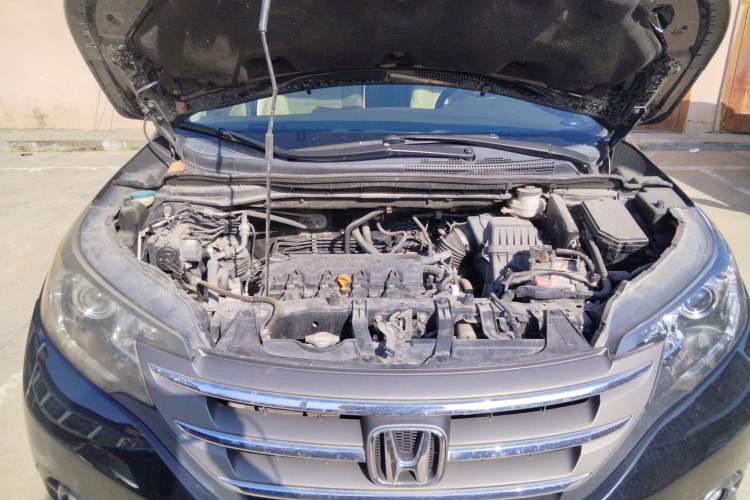 Used Honda CR-V 2013 2.0L 2WD Classic Edition Engine Bay