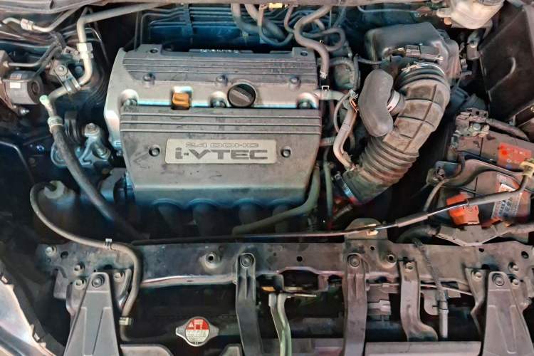 Used Honda CR-V 2013 2.4L two-wheel drive luxury version Engine Bay