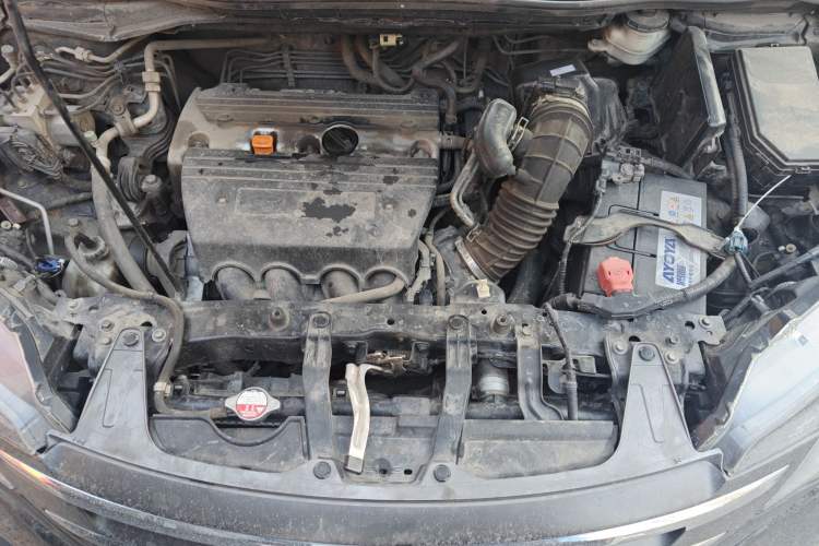 Used Honda CR-V 2013 2.4L two-wheel drive luxury version Engine Bay