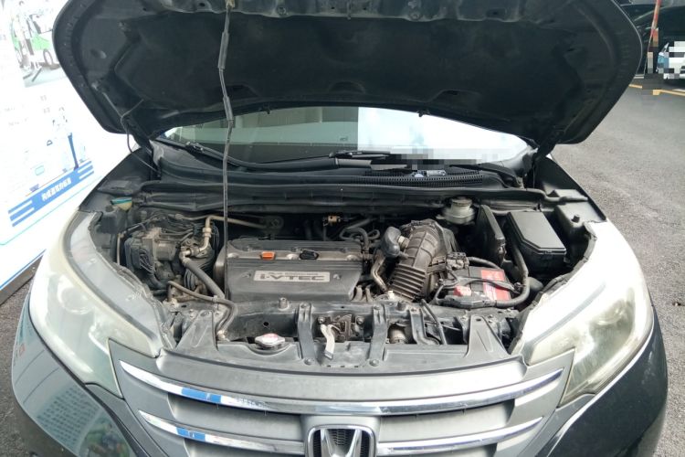 Used Honda CR-V 2013 2.4L four-wheel drive luxury version Engine Bay
