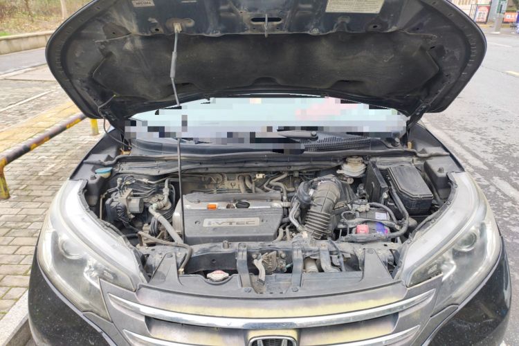 Used Honda CR-V 2013 2.4L two-wheel drive luxury version Engine Bay