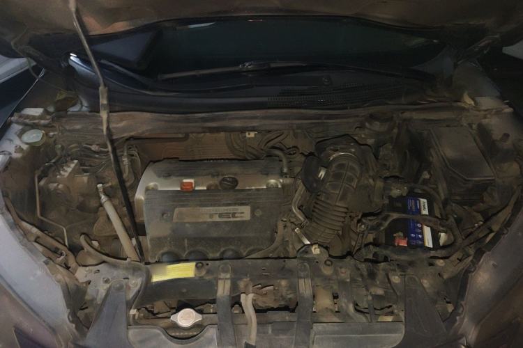 Used Honda CR-V 2013 2.4L four-wheel drive luxury version Engine Bay