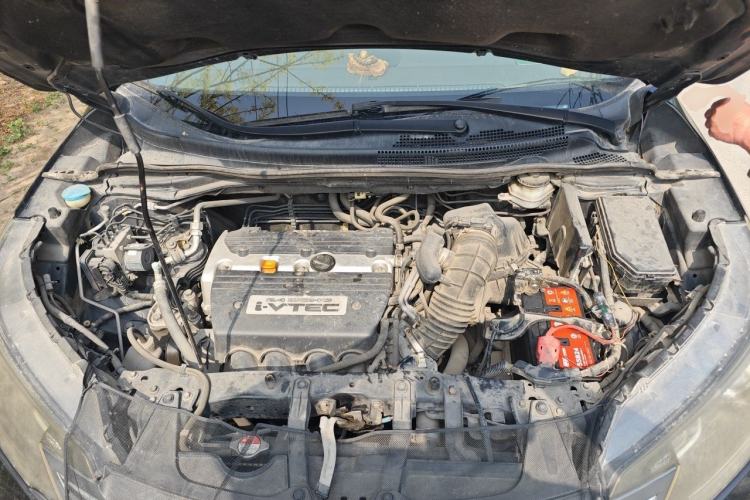 Used Honda CR-V 2013 2.4L two-wheel drive luxury version Engine Bay