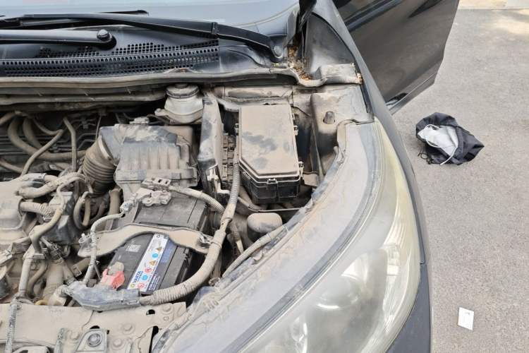 Used Honda CR-V 2013 2.0L 2WD Classic Edition Engine Bay Left