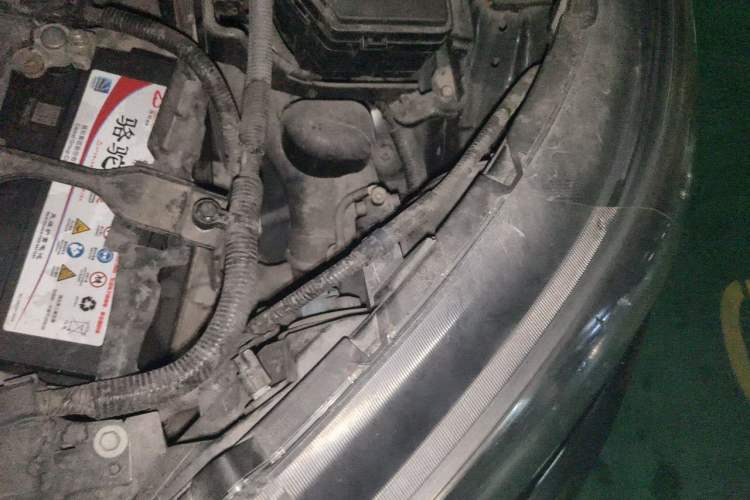 Used Honda CR-V 2013 2.0L 2WD Classic Edition Engine Bay Left