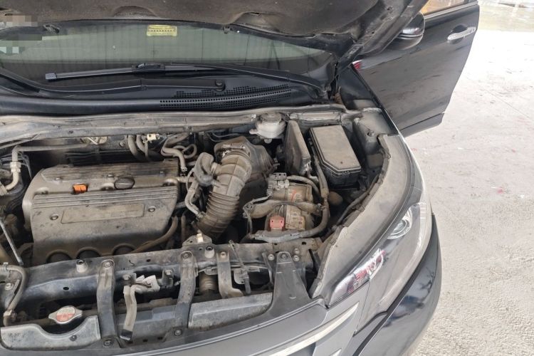 Used Honda CR-V 2013 2.4L four-wheel drive luxury version Engine Bay Left
