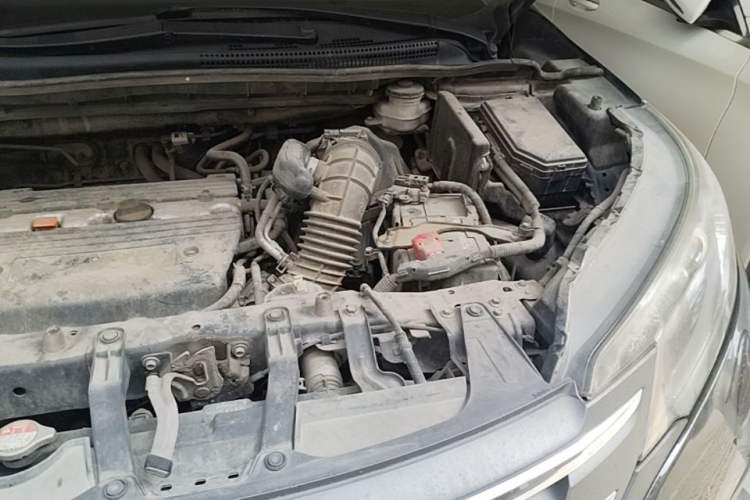 Used Honda CR-V 2013 2.4L two-wheel drive luxury version Engine Bay Left
