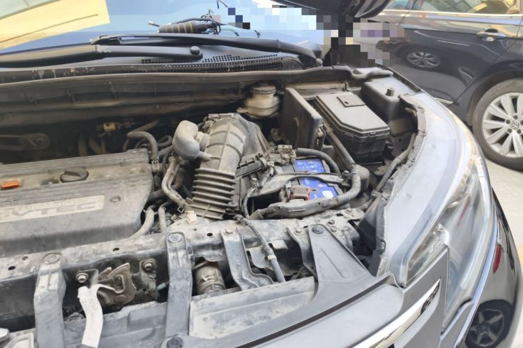 Used Honda CR-V 2013 2.4L two-wheel drive luxury version Engine Bay Left