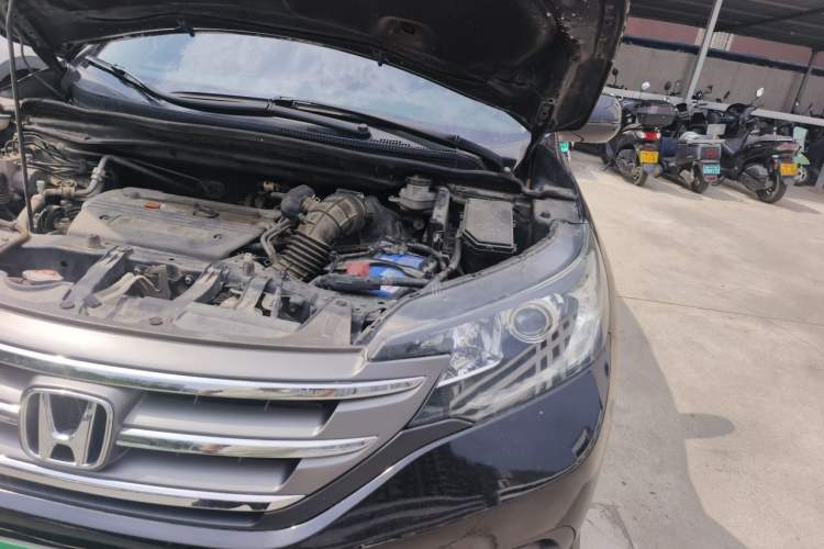 Used Honda CR-V 2013 2.4L four-wheel drive luxury version Engine Bay Left