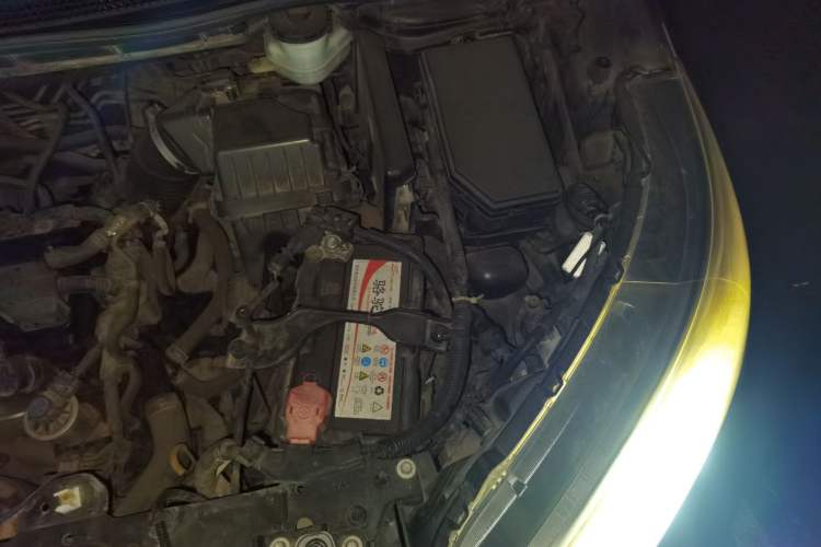Used Honda CR-V 2013 2.0L 2WD Classic Edition Engine Bay Left