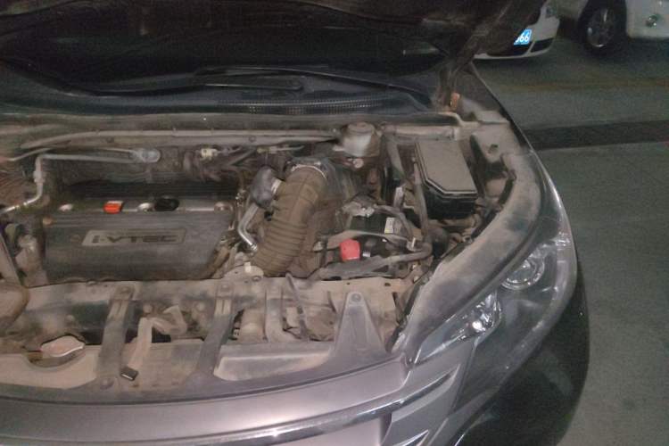 Used Honda CR-V 2013 2.4L two-wheel drive luxury version Engine Bay Left