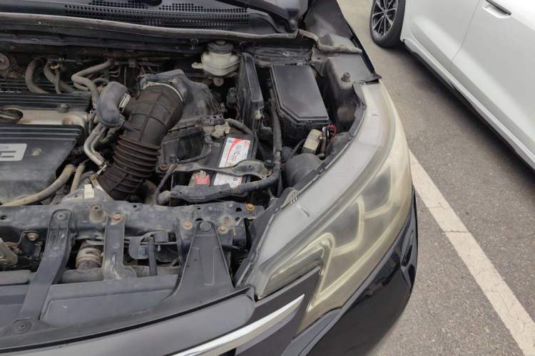 Used Honda CR-V 2013 2.4L four-wheel drive luxury version Engine Bay Left