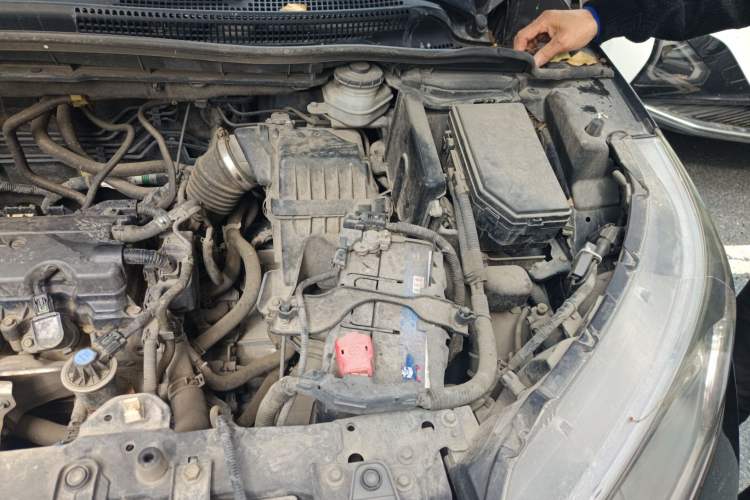 Used Honda CR-V 2013 2.0L 2WD Classic Edition Engine Bay Left