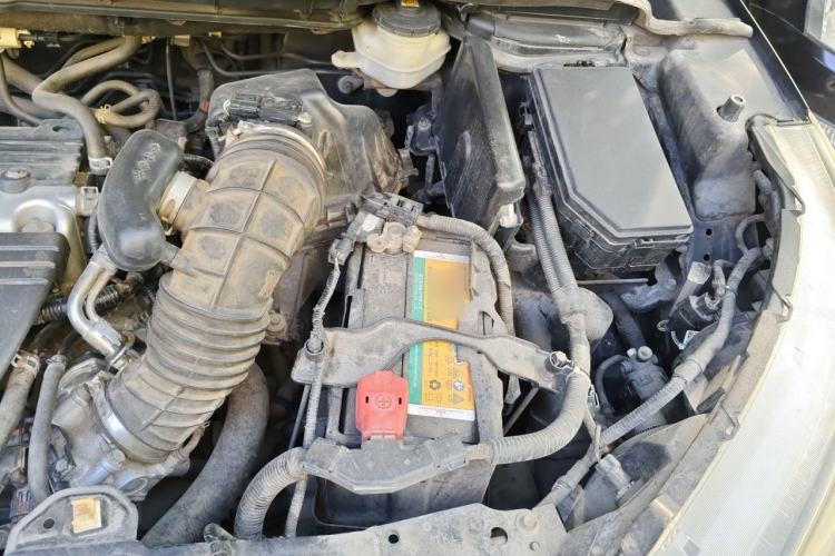Used Honda CR-V 2013 2.4L two-wheel drive luxury version Engine Bay Left