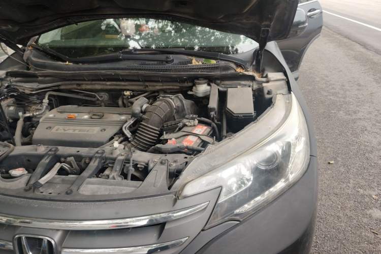 Used Honda CR-V 2013 2.4L four-wheel drive luxury version Engine Bay Left