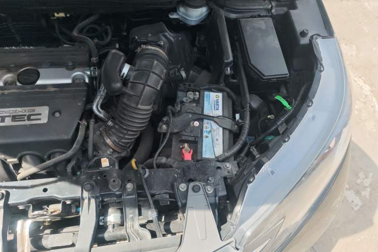Used Honda CR-V 2013 2.4L four-wheel drive luxury version Engine Bay Left