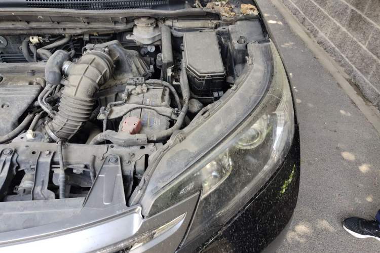 Used Honda CR-V 2013 2.4L four-wheel drive luxury version Engine Bay Left