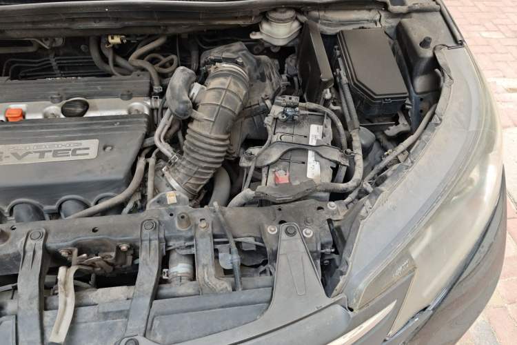 Used Honda CR-V 2013 2.4L two-wheel drive luxury version Engine Bay Left