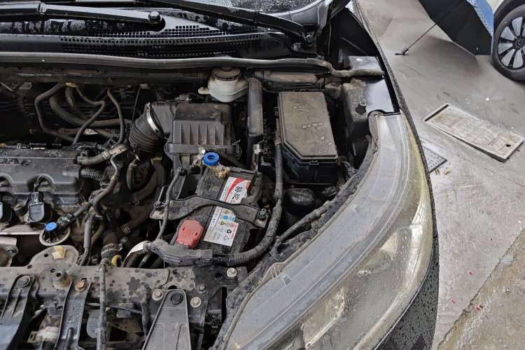 Used Honda CR-V 2013 2.0L Four-wheel Drive Classic Edition Engine Bay Left