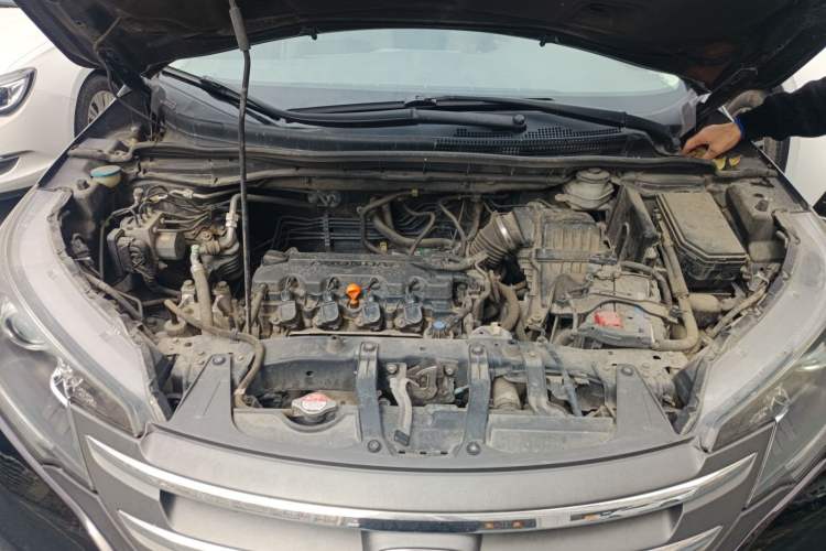 Used Honda CR-V 2013 2.0L 2WD Classic Edition Engine Bay