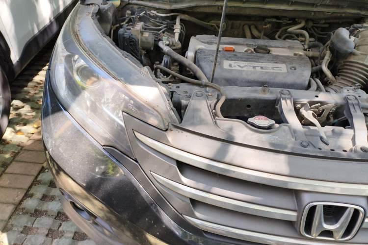 Used Honda CR-V 2013 2.4L four-wheel drive luxury version Engine Bay Right