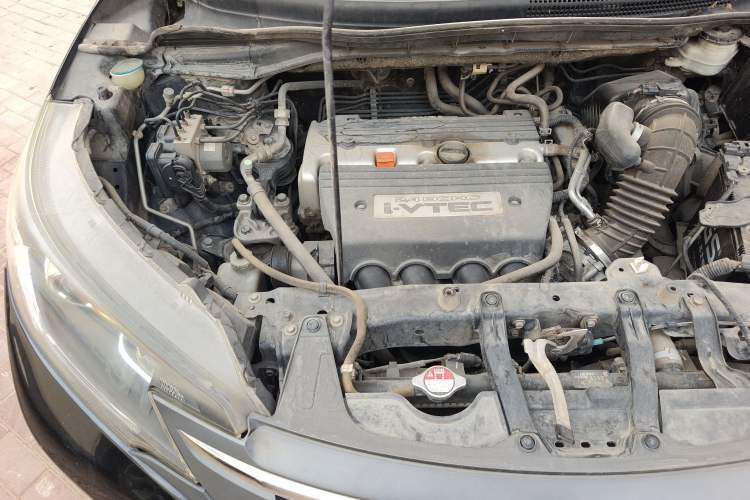 Used Honda CR-V 2013 2.4L four-wheel drive luxury version Engine Bay Right