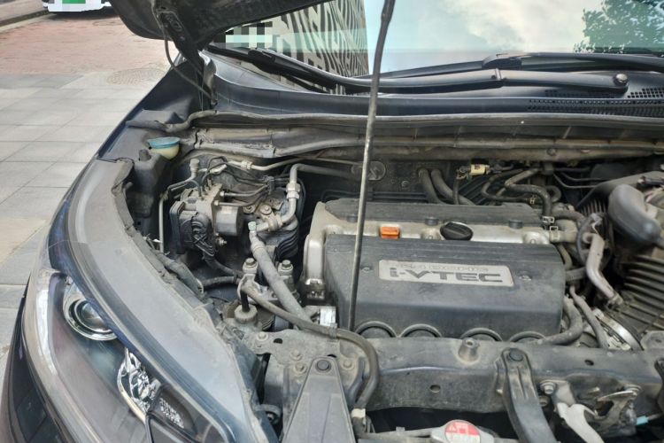 Used Honda CR-V 2013 2.4L two-wheel drive luxury version Engine Bay Right