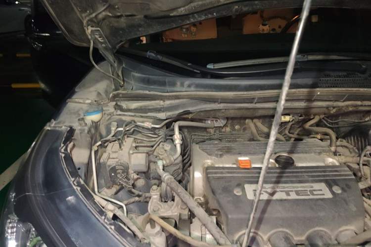 Used Honda CR-V 2013 2.4L four-wheel drive luxury version Engine Bay Right