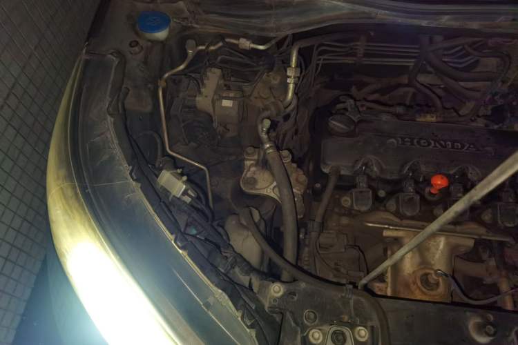 Used Honda CR-V 2013 2.0L 2WD Classic Edition Engine Bay Right