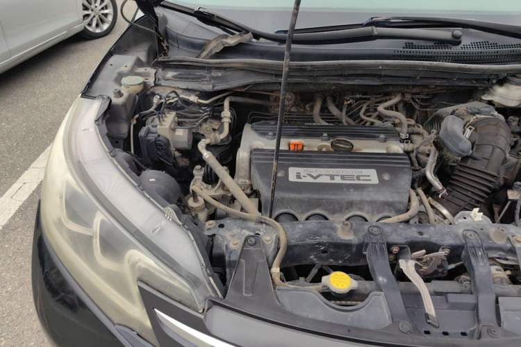 Used Honda CR-V 2013 2.4L four-wheel drive luxury version Engine Bay Right
