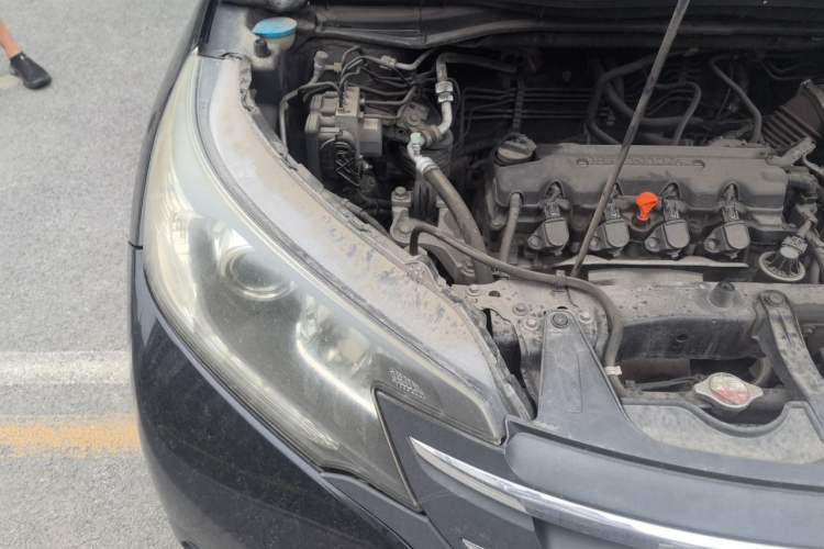 Used Honda CR-V 2013 2.0L 2WD Classic Edition Engine Bay Right