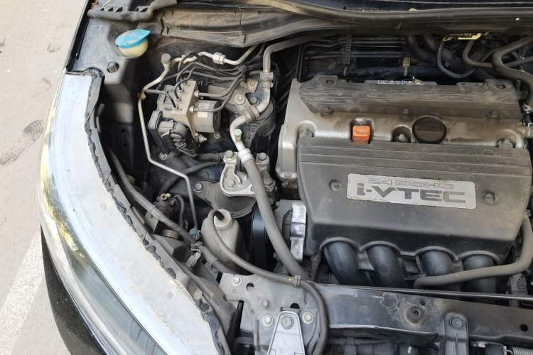 Used Honda CR-V 2013 2.4L four-wheel drive luxury version Engine Bay Right