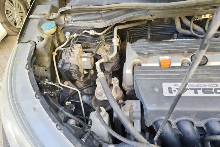 Used Honda CR-V 2013 2.4L two-wheel drive luxury version Engine Bay Right