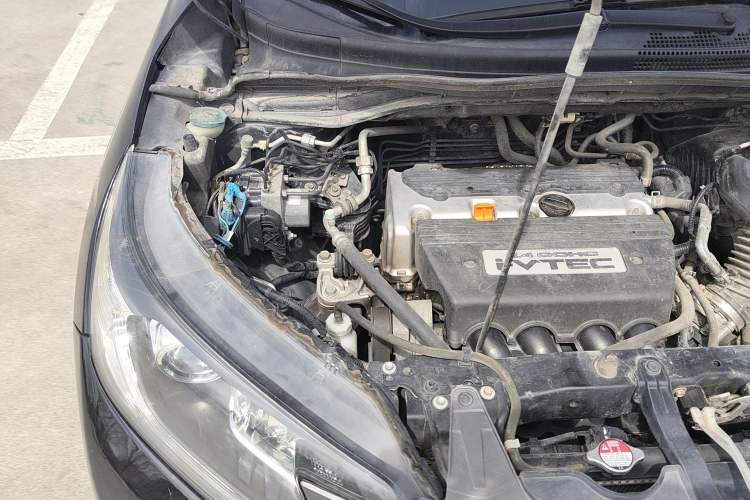 Used Honda CR-V 2013 2.4L four-wheel drive luxury version Engine Bay Right