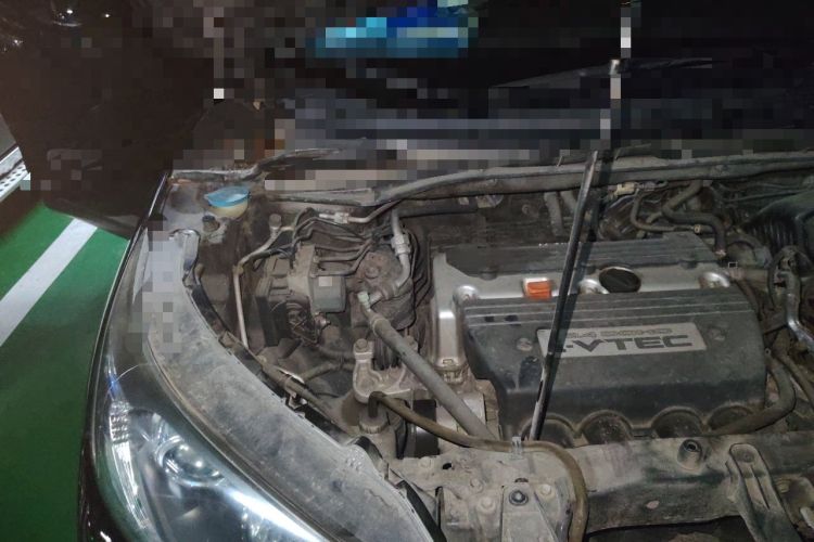 Used Honda CR-V 2013 2.4L four-wheel drive luxury version Engine Bay Right