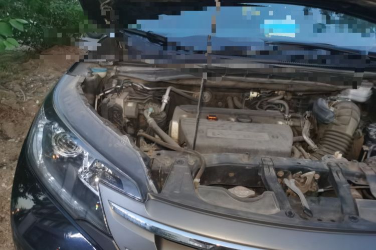 Used Honda CR-V 2013 2.4L four-wheel drive luxury version Engine Bay Right