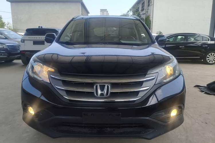 Used Honda CR-V 2013 2.4L two-wheel drive luxury version Front