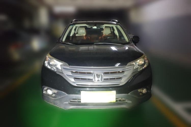 Used Honda CR-V 2013 2.4L two-wheel drive luxury version Front