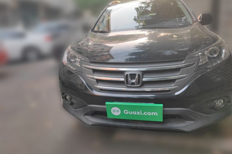 Used Honda CR-V 2013 2.4L two-wheel drive luxury version Front